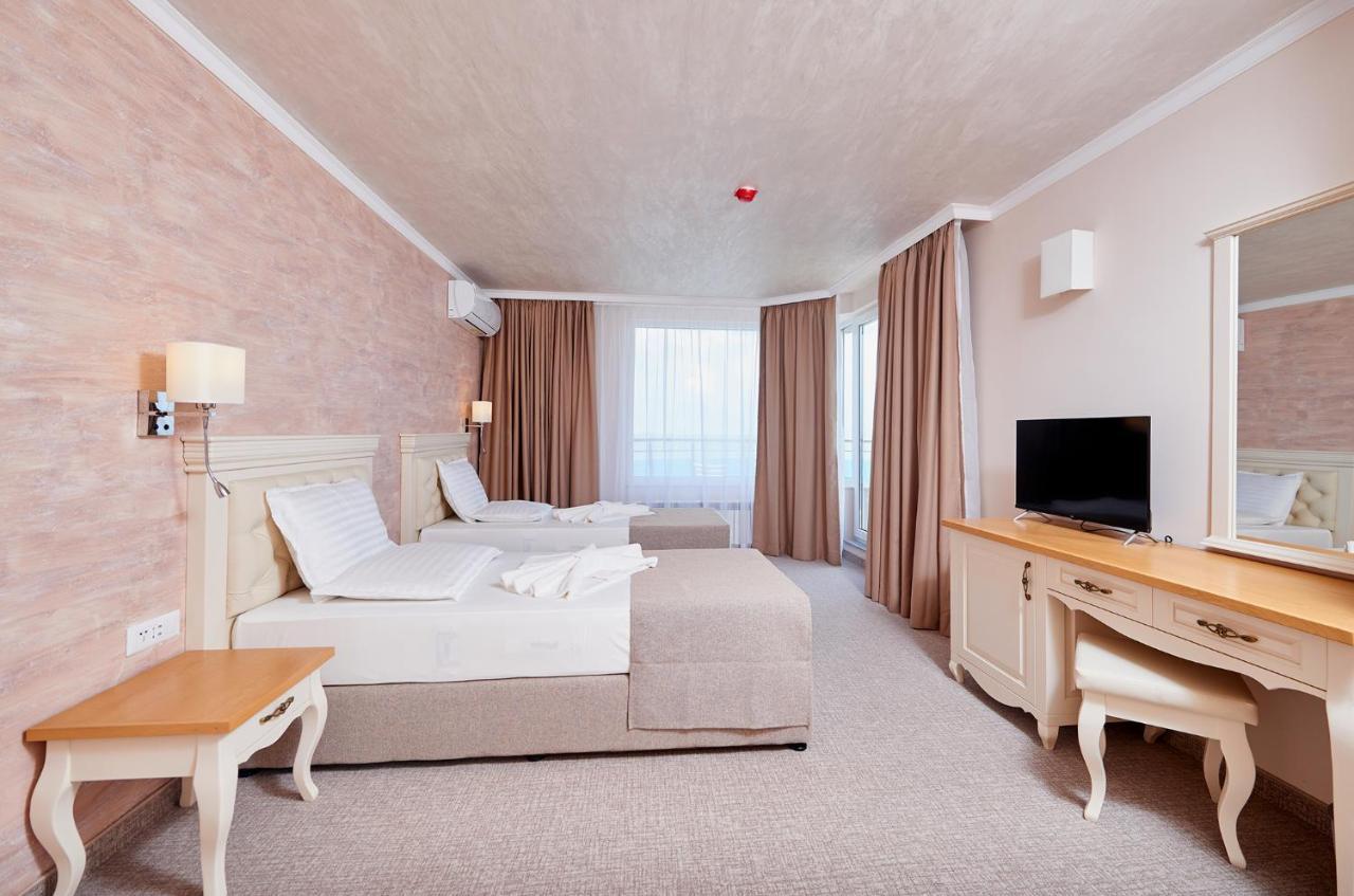 Neptun Otel Ahyolu Dış mekan fotoğraf