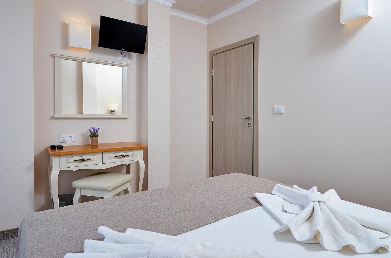 Neptun Otel Ahyolu Dış mekan fotoğraf